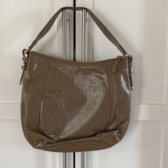 Cole Haan Essex Tan Patent Leather Hobo Shoulder Bag - Picture 4 of 16